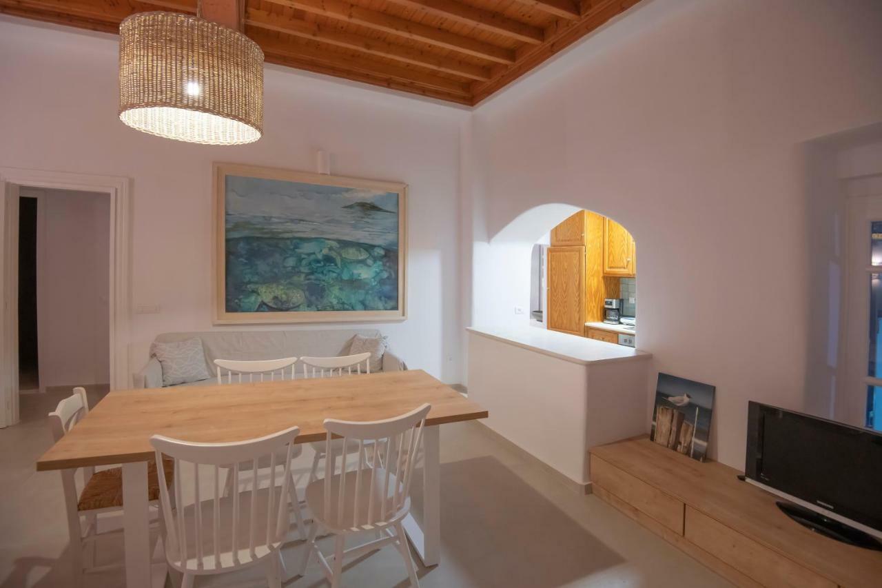 M Residence Little Venice Mykonos Town ภายนอก รูปภาพ