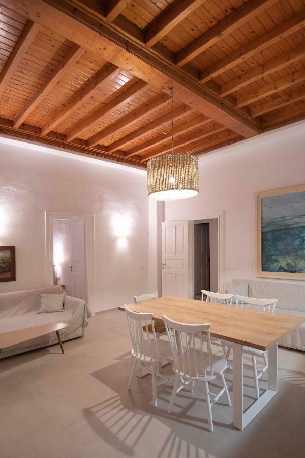 M Residence Little Venice Mykonos Town ภายนอก รูปภาพ